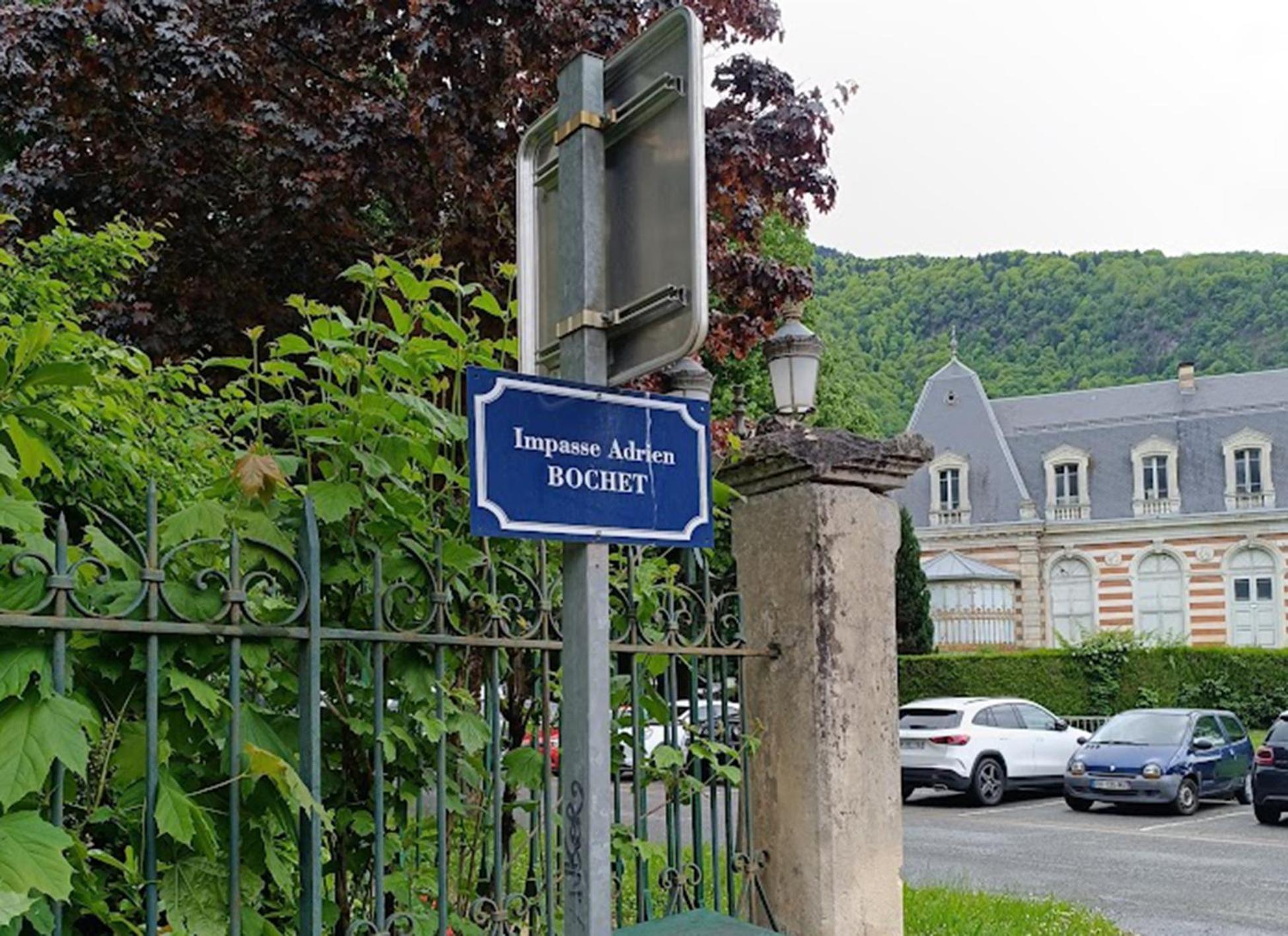 Ferienwohnung Le Nid De Juliette, T3 Duplex, Parking, Cave Bagnères-de-Luchon Exterior foto